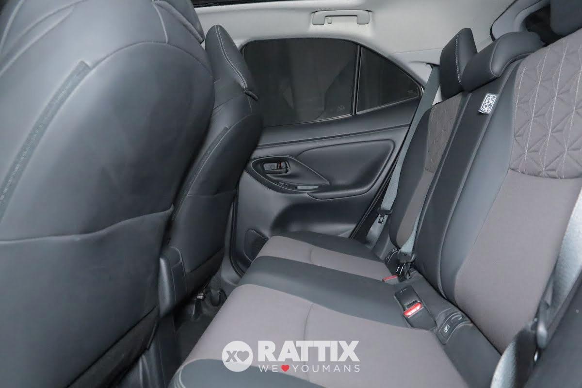 Toyota Yaris Cross 1.5 Hybrid 116CV Lounge e-CVT + tetto panoramico