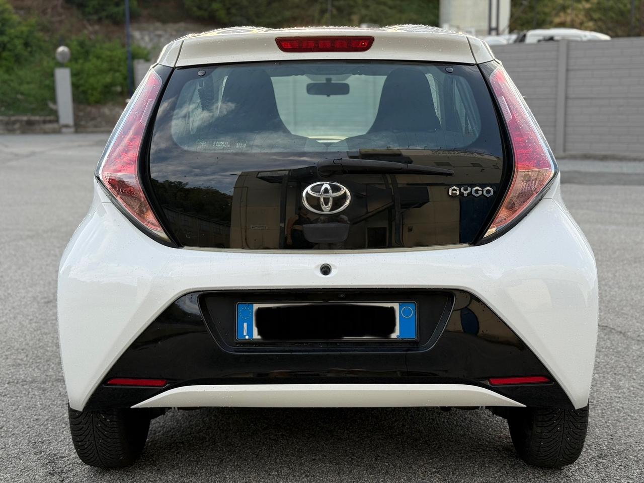 Toyota Aygo 1.0 VVT-i 69 CV 5 porte Neo patentati