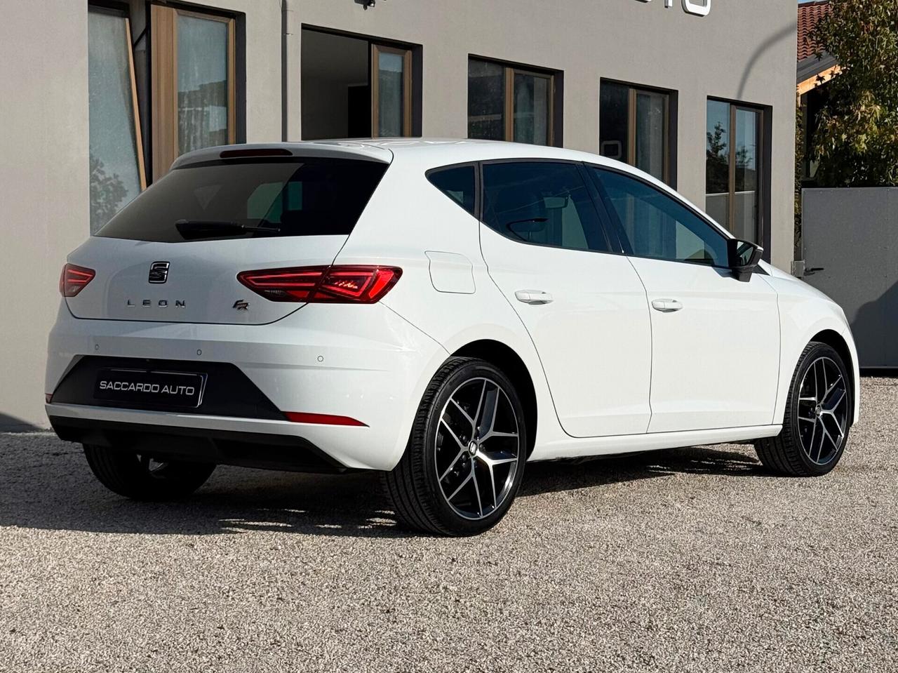 Seat Leon 1.5 TGI DSG 5p. FR
