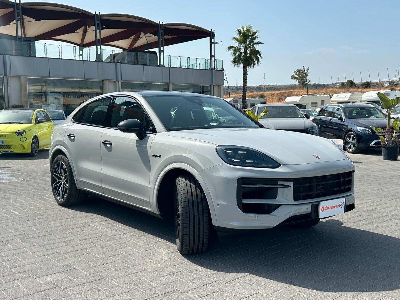 Porsche Cayenne Coupe 3.0 e-hybrid tiptronic KM 0