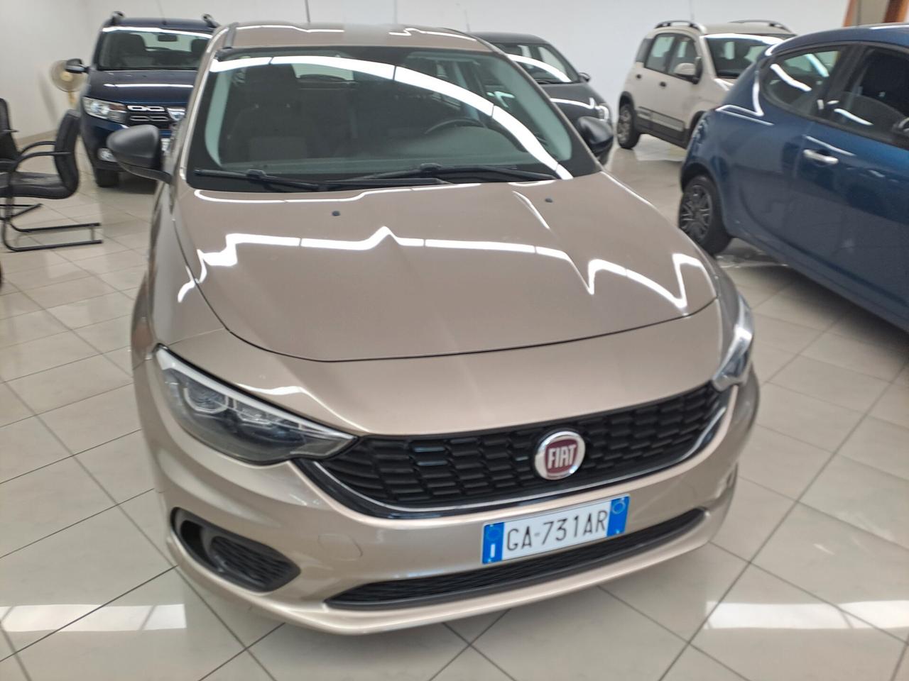 Fiat Tipo 1.3 Mjt S&S SW Street