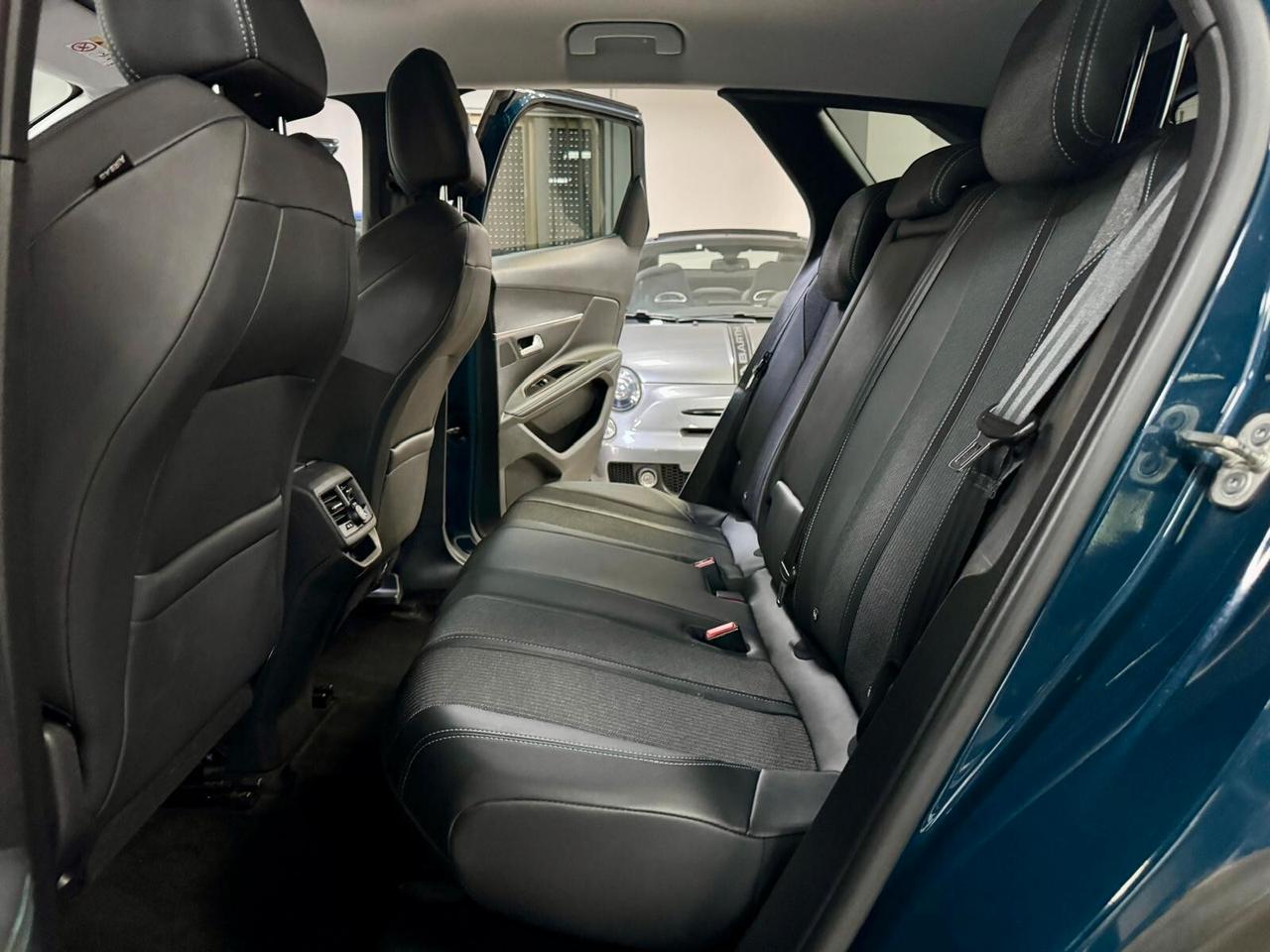 Peugeot 3008 1.5 BlueHDi 130cv EAT8 Allure 2022