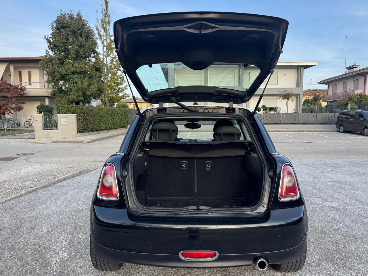 Mini Cooper D 1.6 Diesel – 109 CV (80 kW).