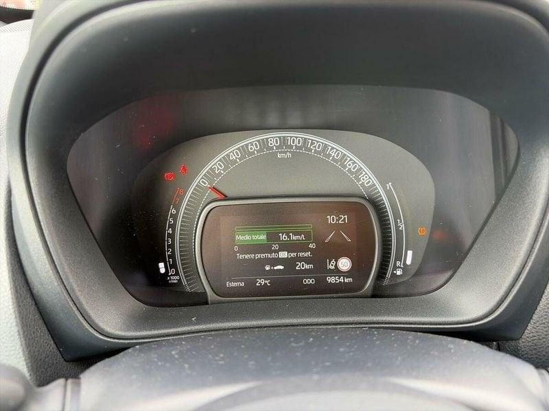 Toyota Aygo X 1.0B (72 CV) Active