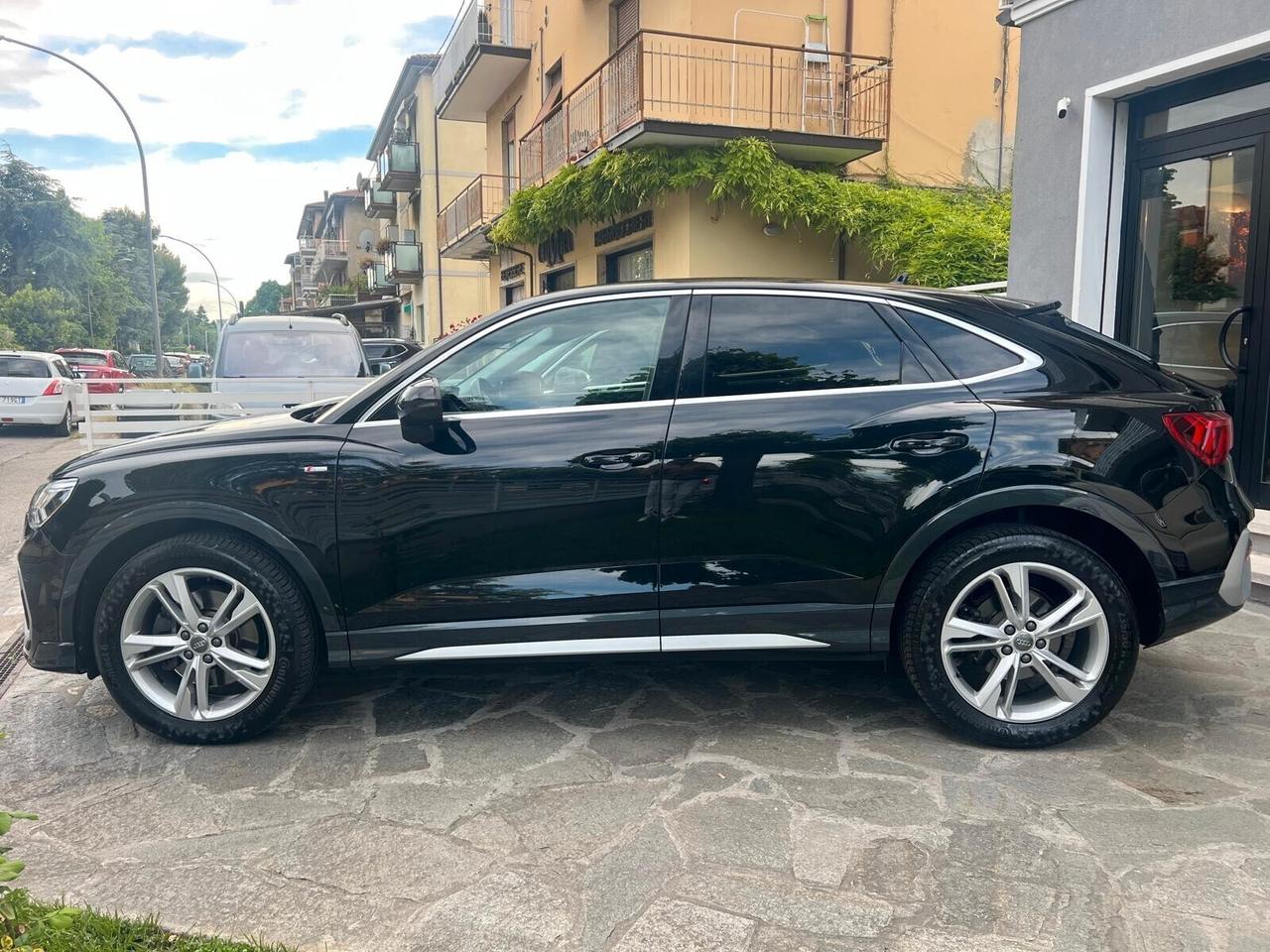 AUDI Q3 SPB 40 TDI quattro STRONIC SLINE EDITION