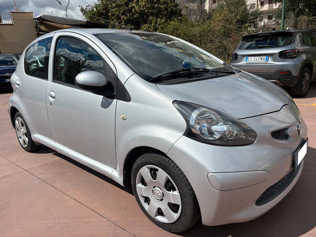 TOYOTA AYGO 998 CLIMA 5 PORTE