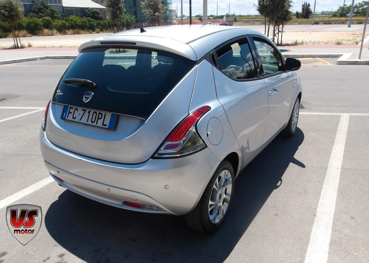 LANCIA YPSILON 1.2 BENZ-88.000 KM-2016