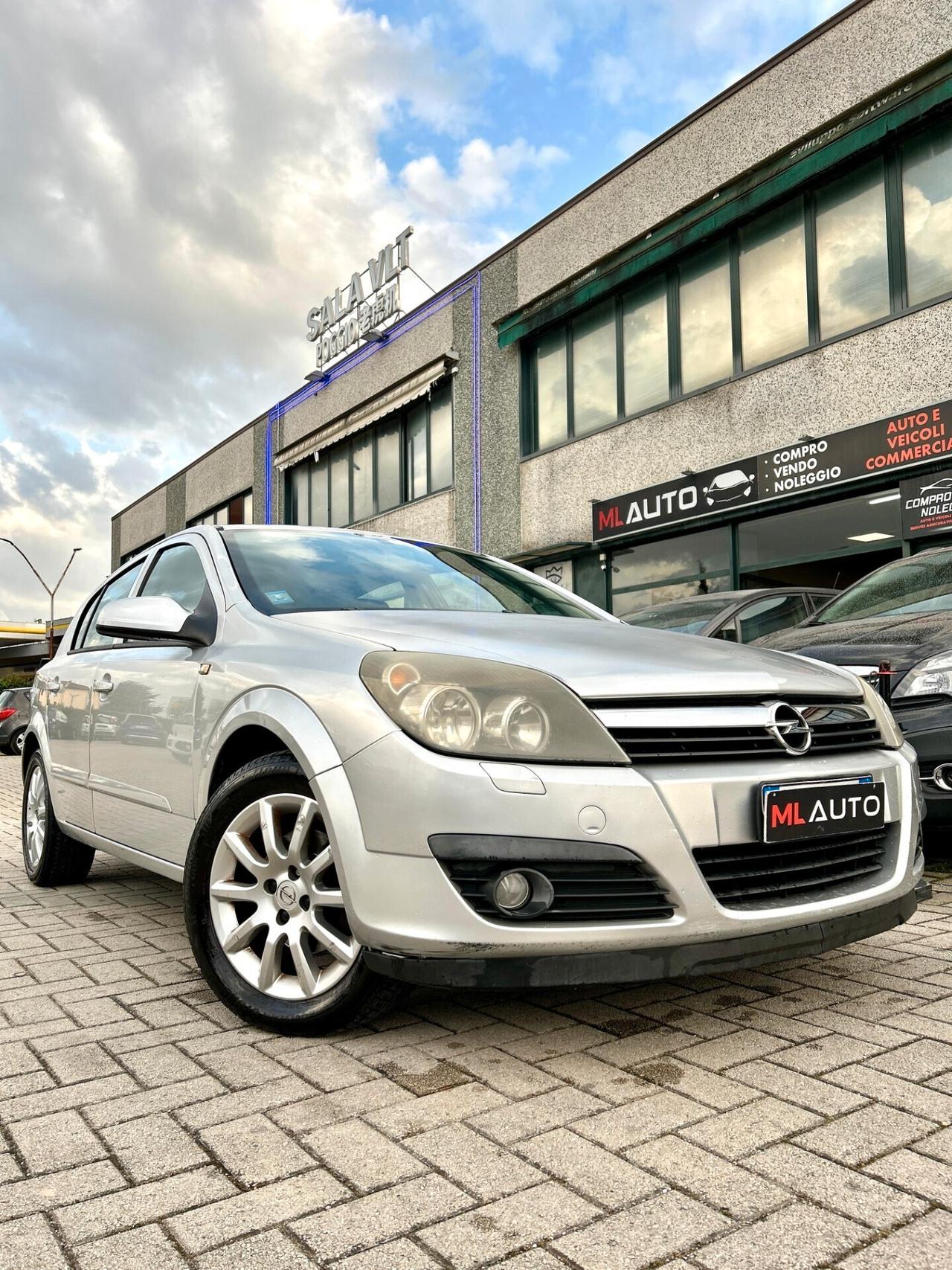 Opel Astra 1.4 16V Twinport 5 porte Enjoy - ok neopatentato