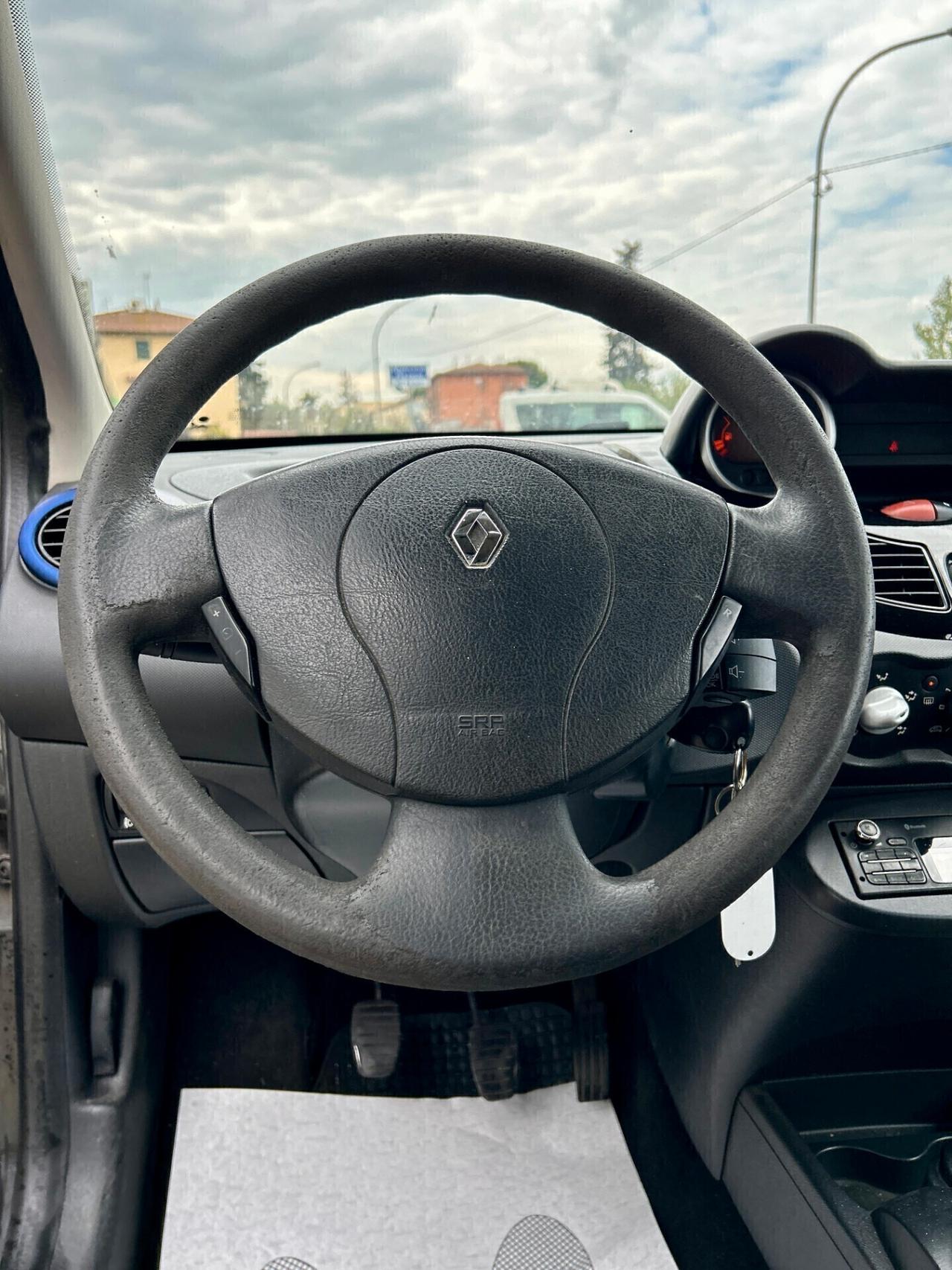 Renault Twingo 1.2 16V Night&Day - OK NEOPATENTATO