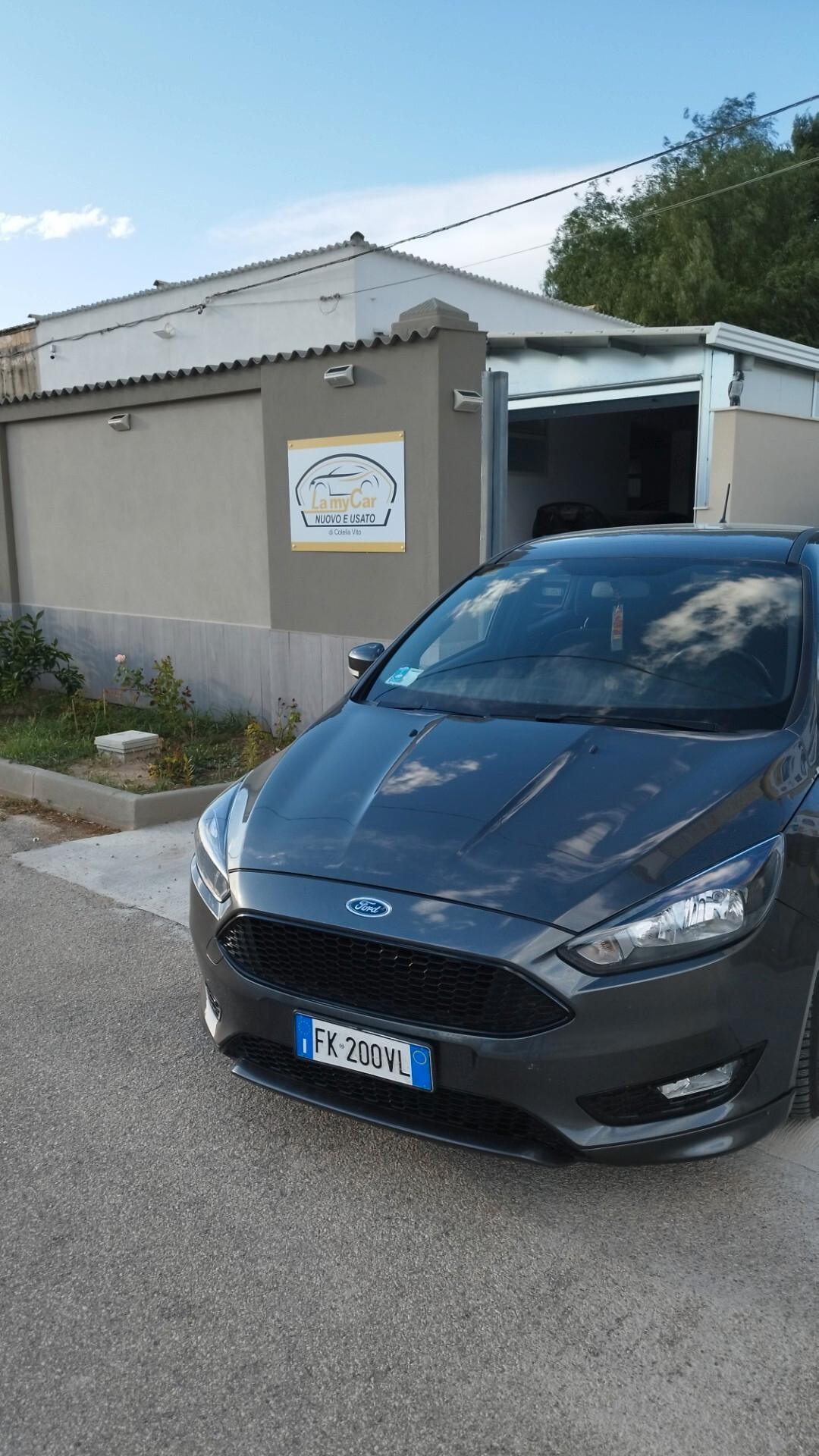 Ford Focus 1.5 TDCi 120 CV Start&Stop Powershift ST Line