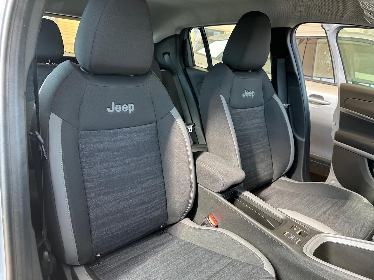 Jeep Avenger 1.2 Turbo 110 CV MHEV Longitude