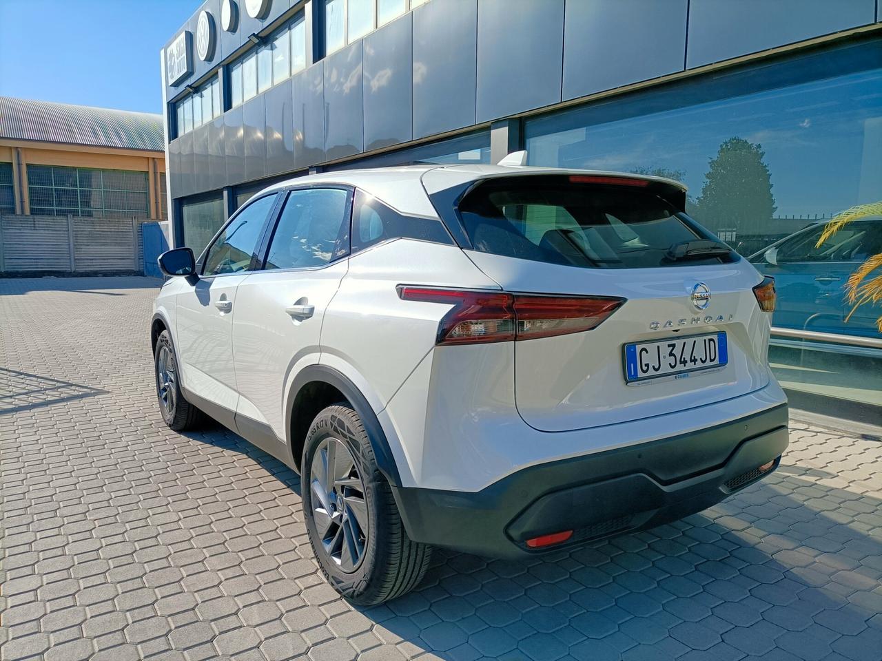 Nissan Qashqai MHEV 140 CV Business