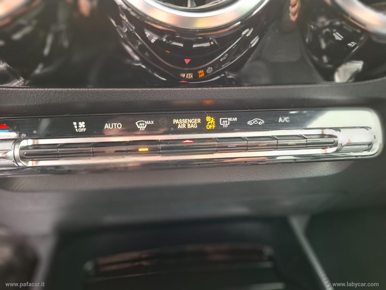 MERCEDES-BENZ GLA 200 d Automatic 4Matic Sport