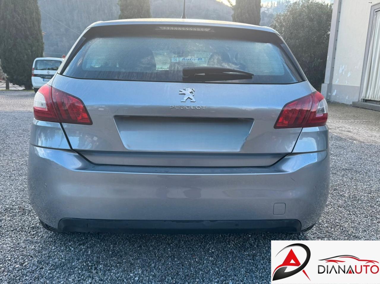 Peugeot 308 BlueHDi 120 S&S EAT6 SW Allure