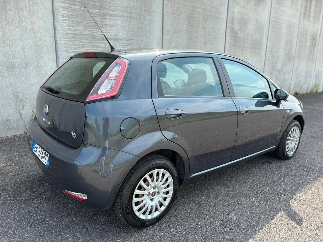 Fiat Punto Evo 1.2 Benzina 69CV NEOPATENTATI
