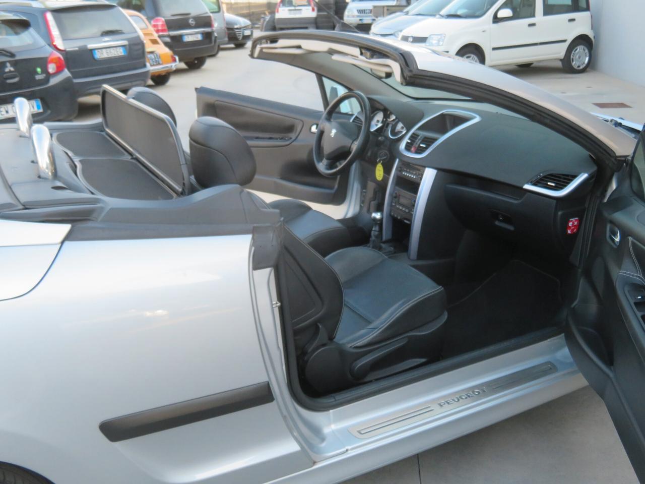 Peugeot 207 1.6 THP 150CV CC Féline