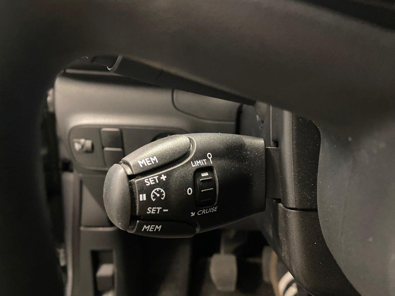 Citroen C3 1.2 Shine s&s 83cv 13000km Come Nuova!