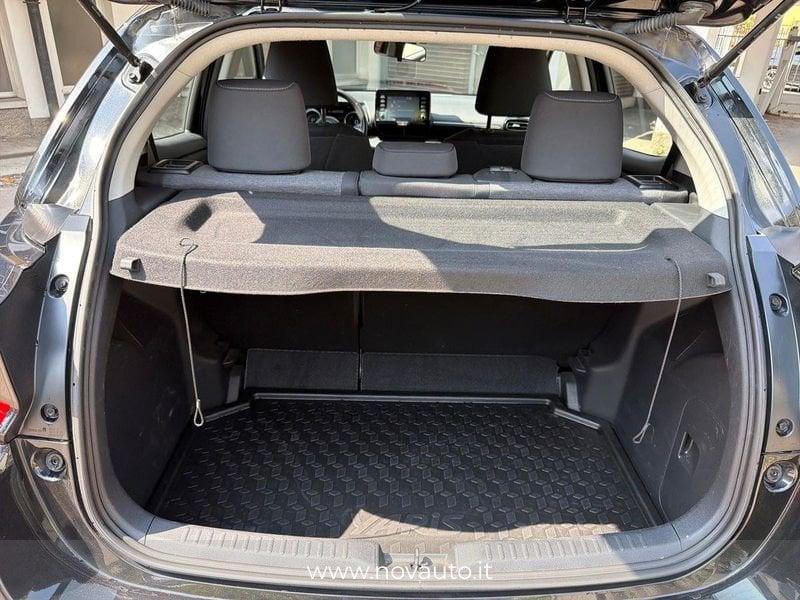 Toyota Yaris Hybrid Trend MY22
