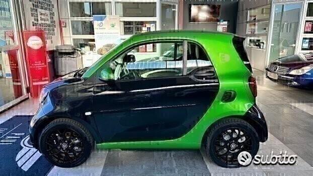 Smart ForTwo electric drive cabrio Greenflash Edit