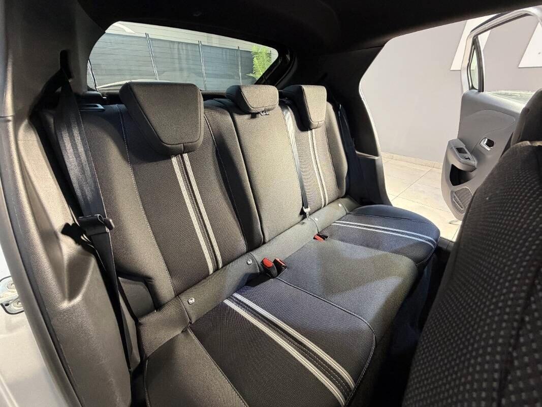 Opel Corsa Hybrid 110 CV aut. GS