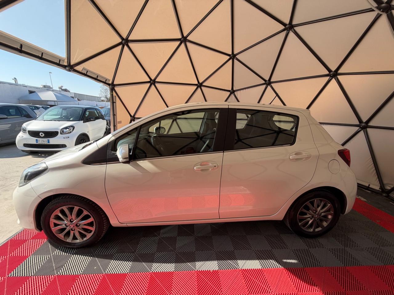 Toyota Yaris 1.0 5 porte Lounge