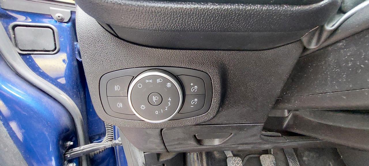 FIESTA 1,5 DIESEL 85 CV MODELLO VIGNALE NAVIGATORE TELEFONO LEGA CRUISE CONTROL IMPECCABILE