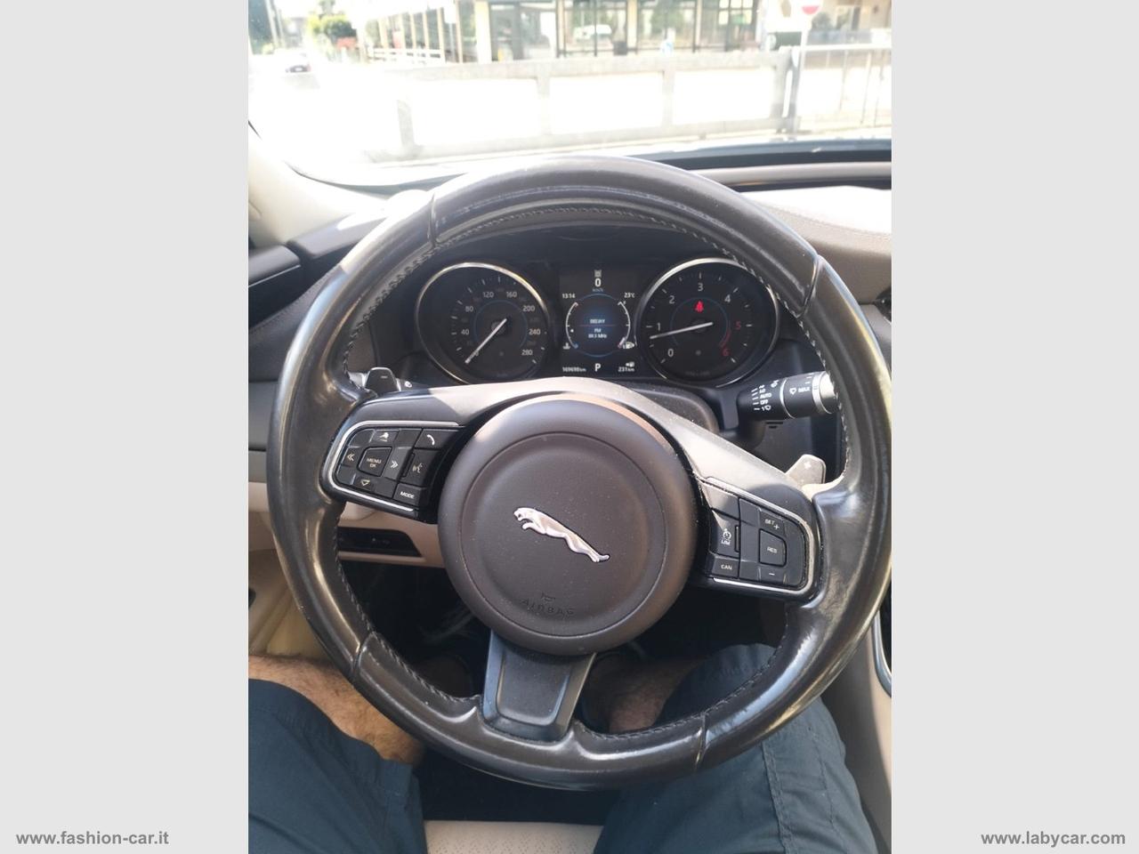 JAGUAR XF 2.0 D 180 CV aut. Prestige