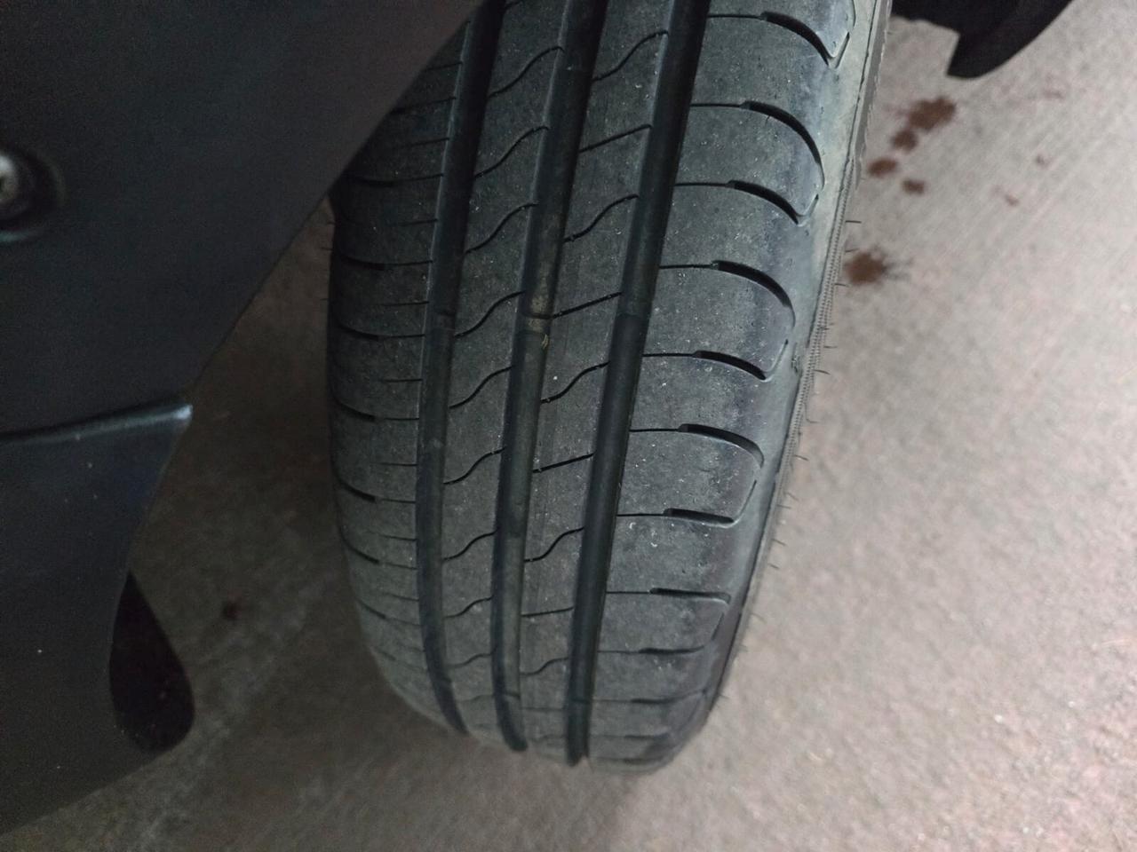 Fiat Strada 1.7diesel Pick-up rate da 120,00 mese