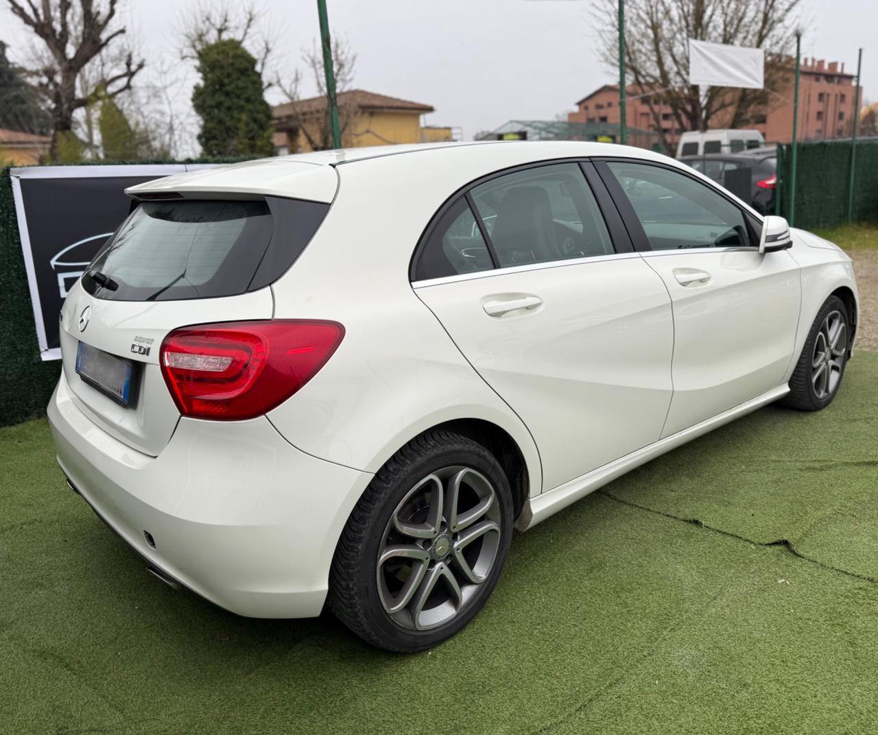 Mercedes A180 2013 DIESEL PREMIUM NEOPATENTATI