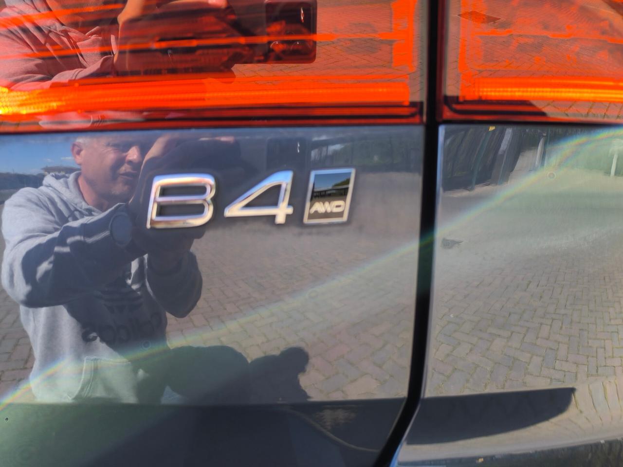 Volvo XC 60 XC60 B4 (d) AWD Geartronic Momentum Pro