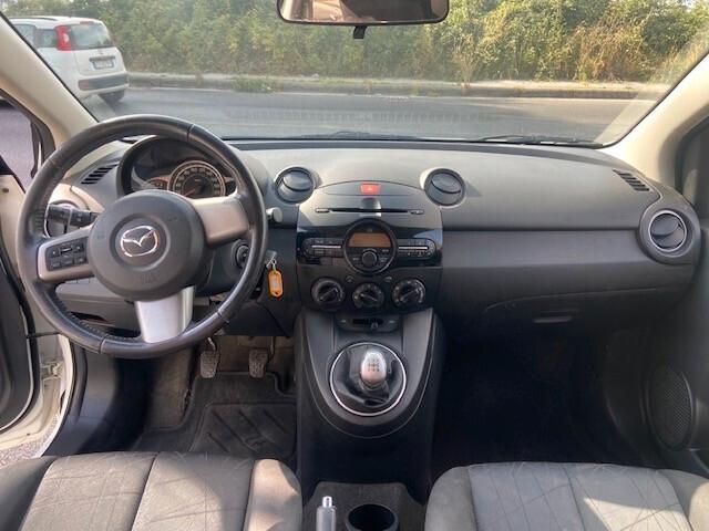 Mazda2 1.3 16V 75CV 5p. Trendy