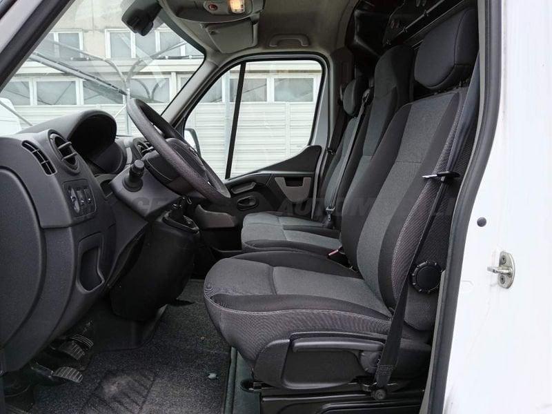 Nissan NV400 NV400 35 2.3 dCi 130CV PL-TA Furgone