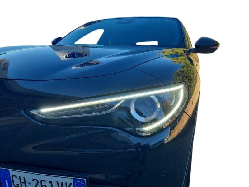 Alfa Romeo Stelvio 2.2 Turbodiesel 160 CV AT8 RWD Super Business