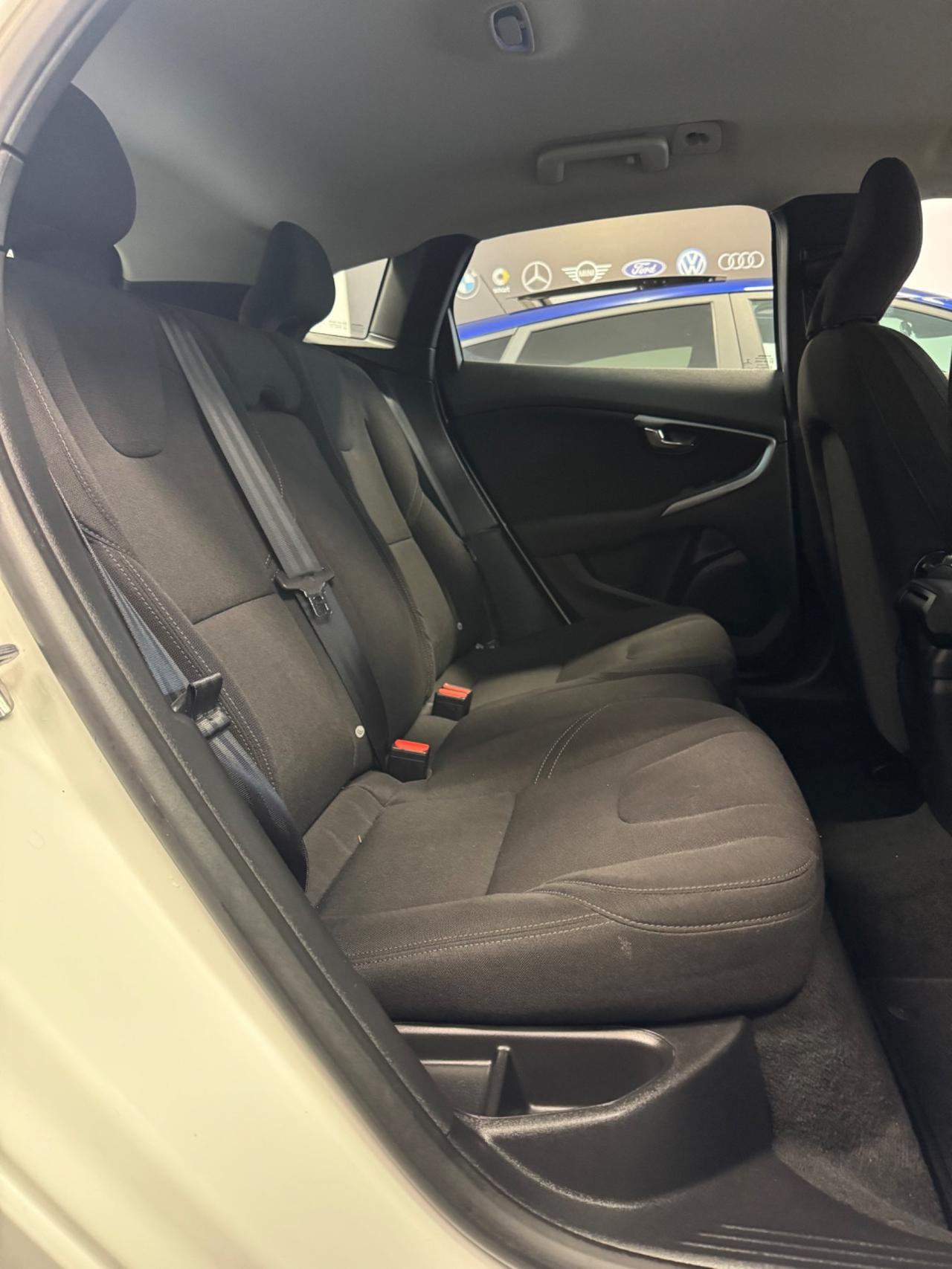 Volvo V40 2.0 120 CV D2 FINANZIABILE