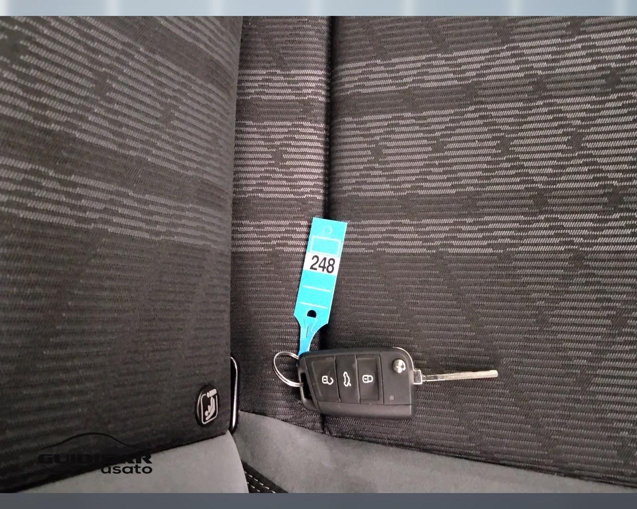 VOLKSWAGEN Taigo - Taigo 1.0 tsi R-Line 115cv