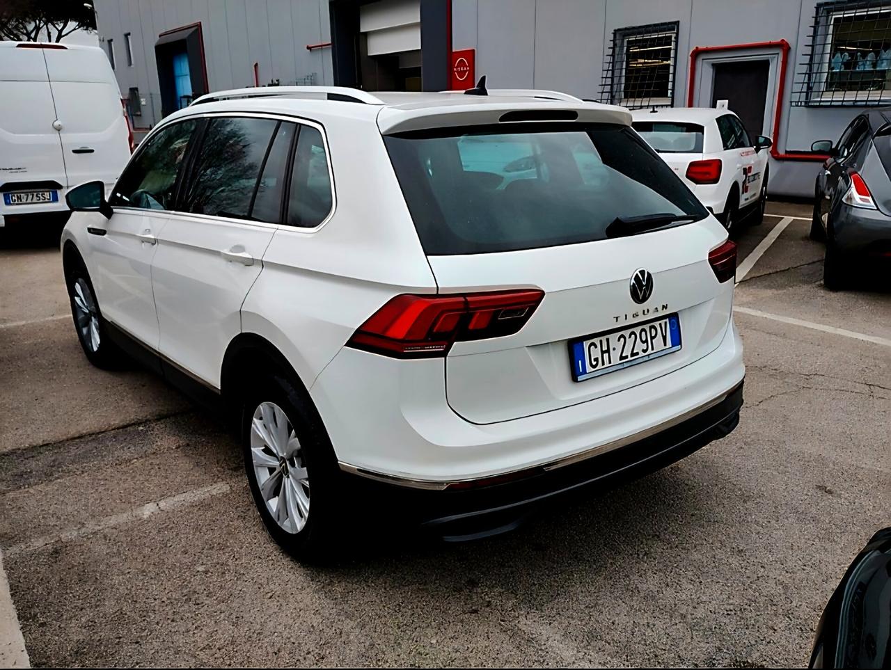 Volkswagen Tiguan 2.0 TDI 150 CV SCR DSG Life