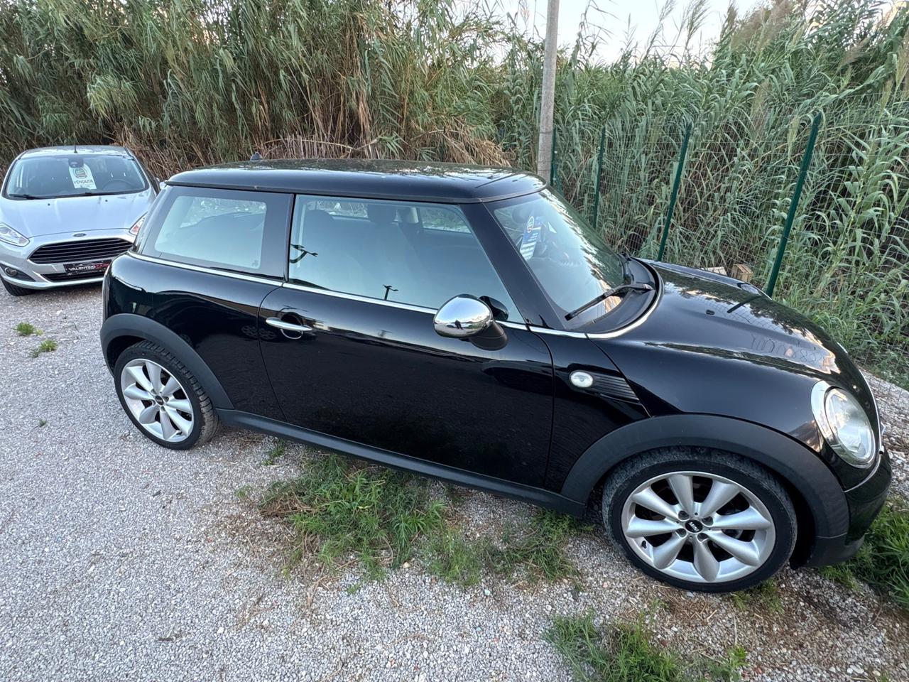 Mini Cooper D Coupe 2.0 one Coupé