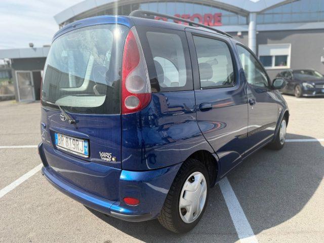 TOYOTA Yaris Verso 1.3i 16V cat Sol