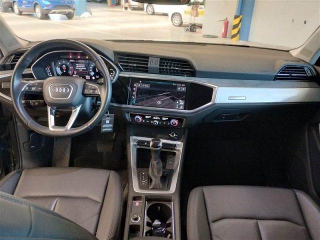 AUDI Q3 35 TDI S tronic Business