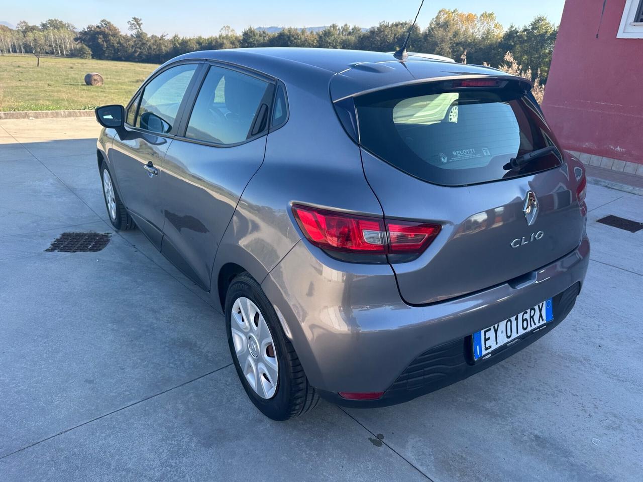 Renault Clio 1.2 75CV GPL