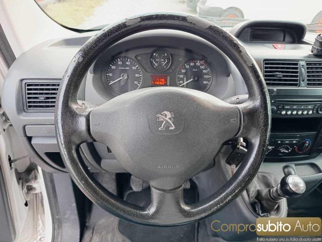 PEUGEOT Expert 2.0 HDi 125CV + 22%