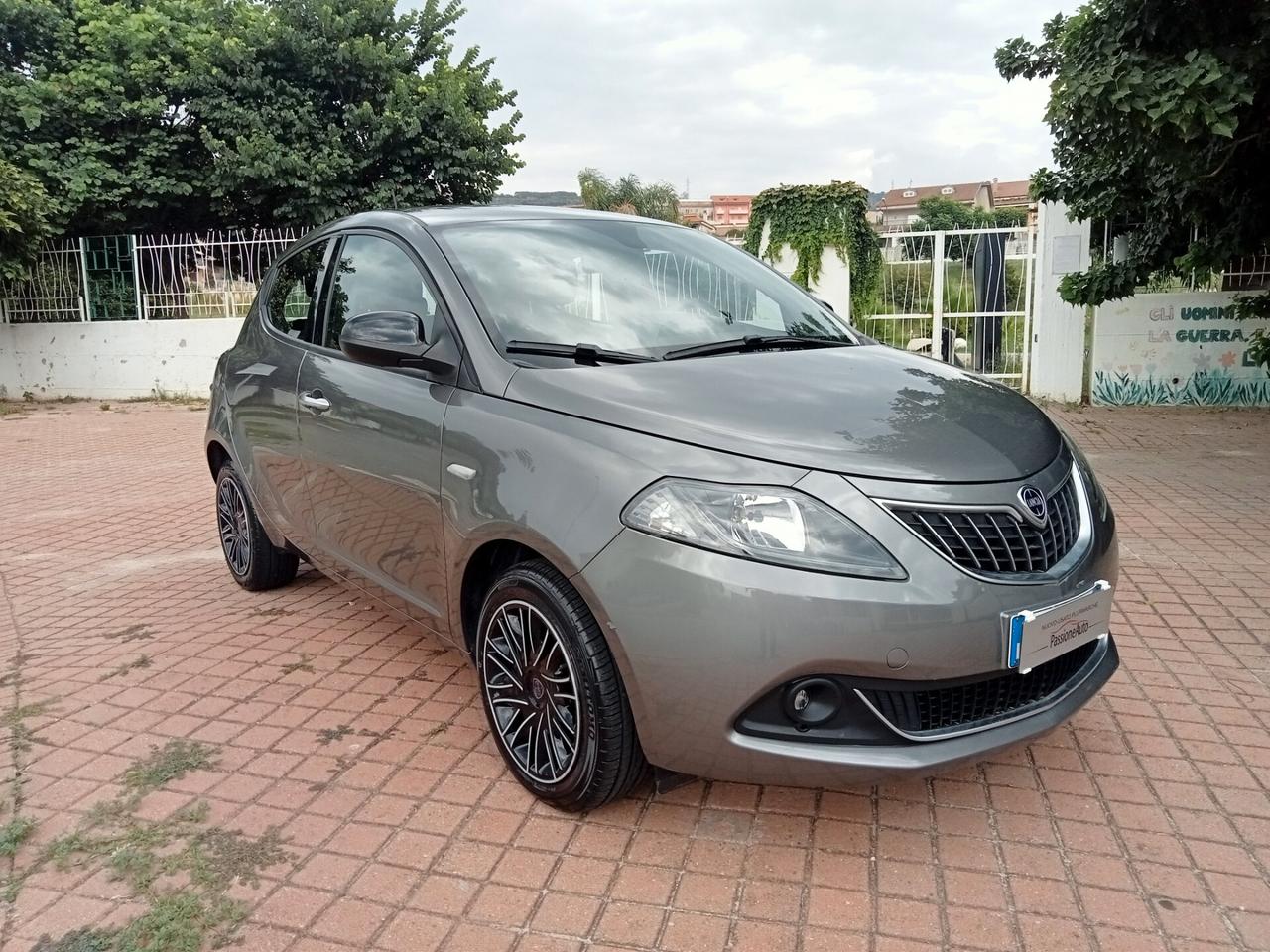 Lancia Ypsilon 1.0 FireFly 5 porte S&S Hybrid Ecochic Gold 2022