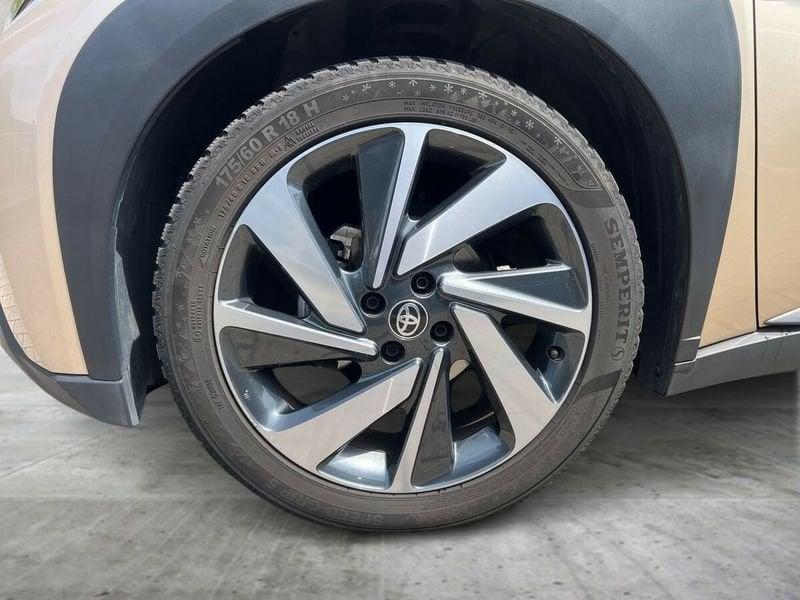 Toyota Aygo X 1.0B (72 CV) Lounge S-CVT