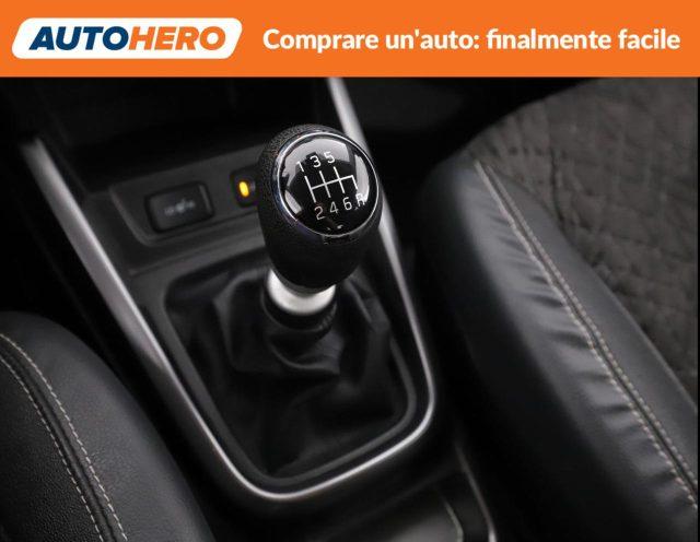 SUZUKI Vitara 1.4 Hybrid Top