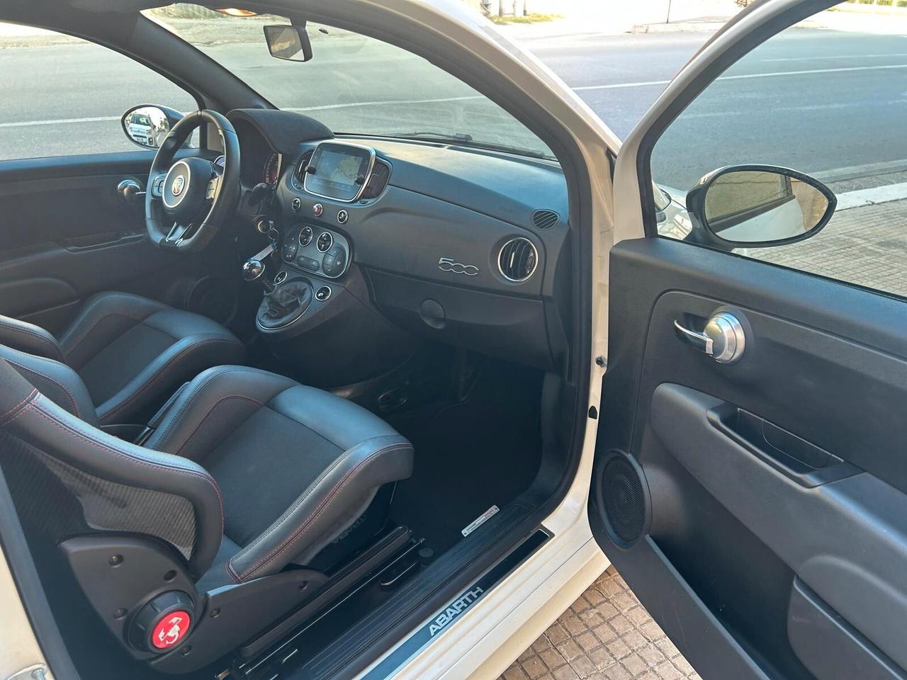 Fiat 595 Abarth 1.4 TURBO
