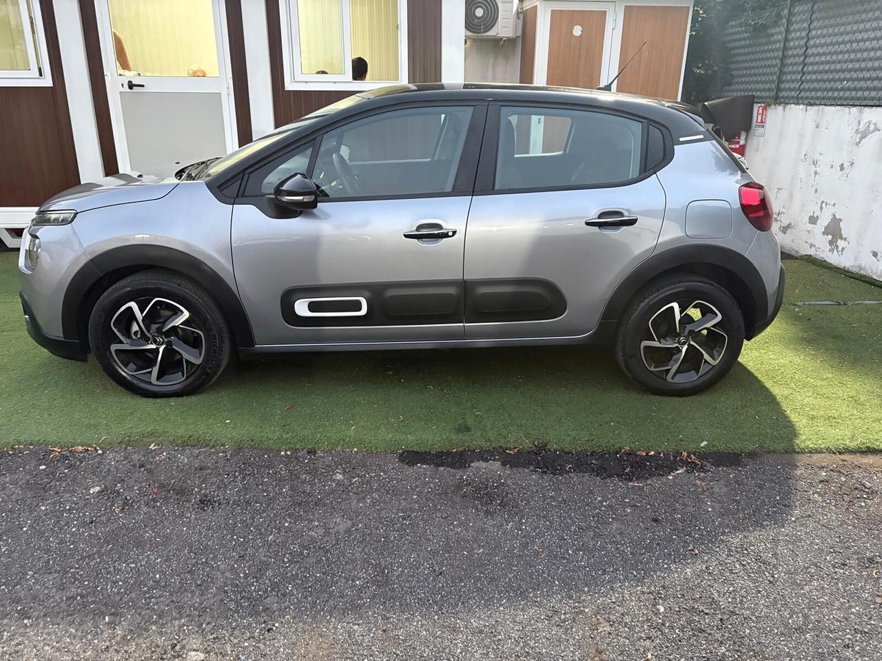 Citroen C3 PureTech 83 S&S Shine Pack KM 6400