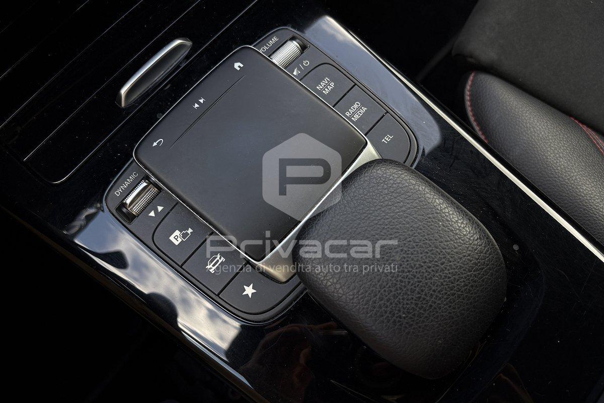 MERCEDES A 200 d Automatic Premium