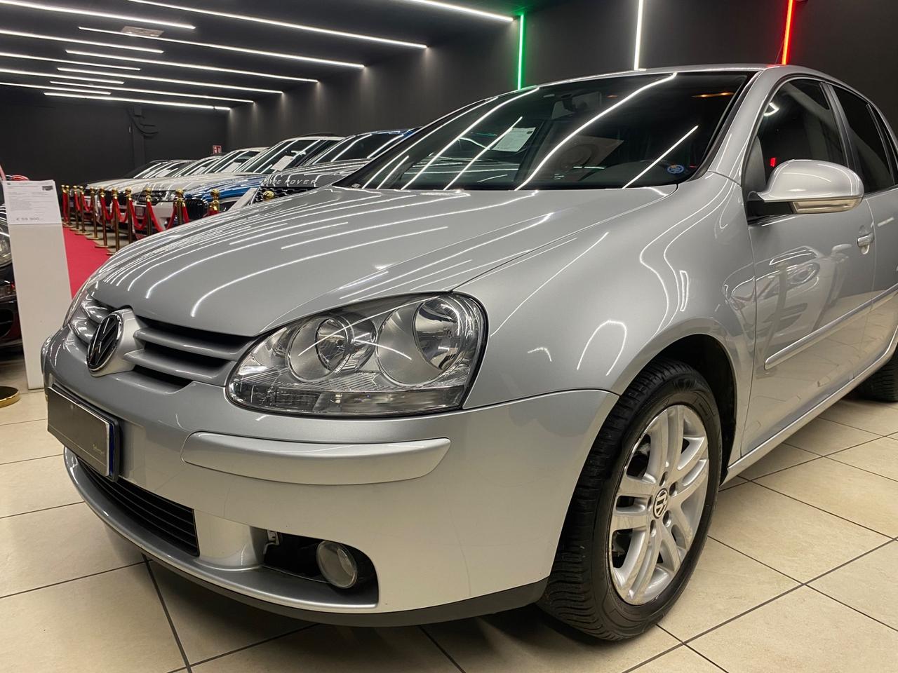 Volkswagen Golf 1.9 TDI DPF 5p. Comfortline OK NEOPATENTATI