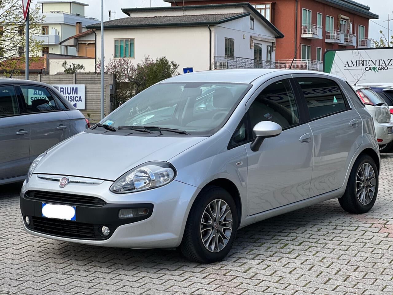 Fiat Punto Evo 1.3 Mjt 75 CV unico proprietario ok Neopatentati