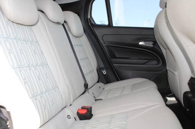 Fiat 600 1.2 hybrid 110cv AUTOM. con Navi e CarPlay